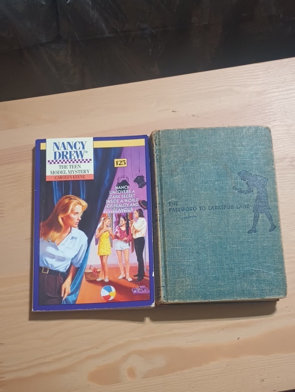 Nancy Drew  The Teen Model Mystery - Blue Cover